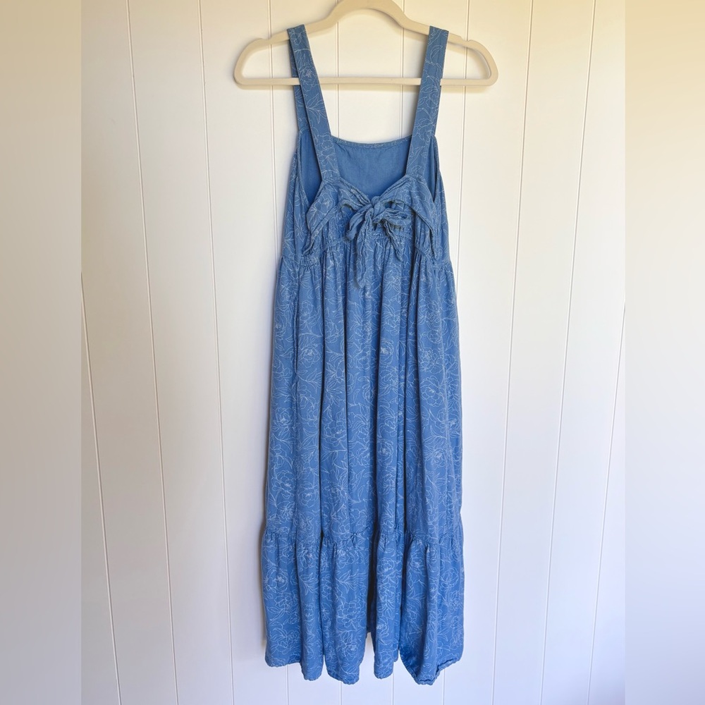 Light Blue Square-Neck Tiered Midi Dress - Picture 2 of 6